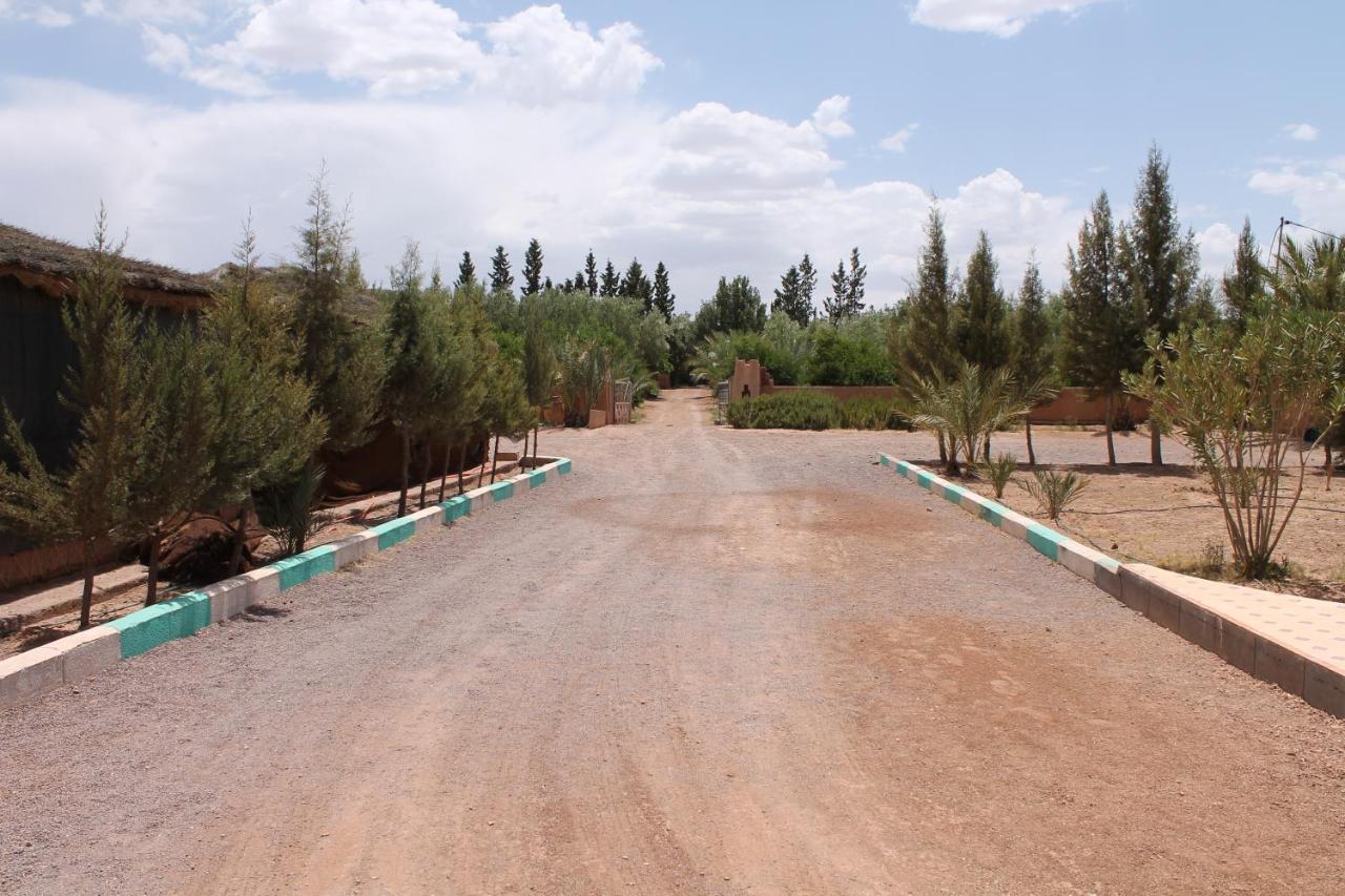 Dar Alfourssane Ferme D'Hote Уарзазат Экстерьер фото