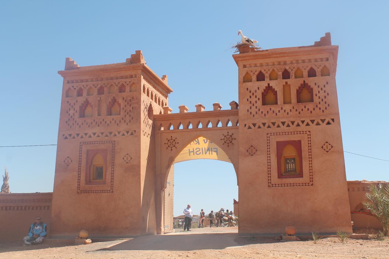 Dar Alfourssane Ferme D'Hote Уарзазат Экстерьер фото